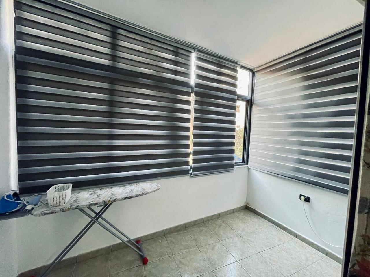 Top Central Apartment Τίρανα Εξωτερικό φωτογραφία