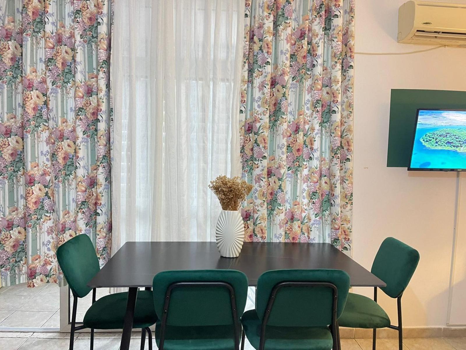 Top Central Apartment Τίρανα Εξωτερικό φωτογραφία